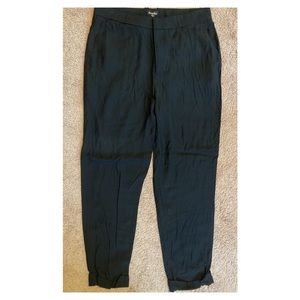 Steven Alan • Cuffed Slacks • Size 10 • Black